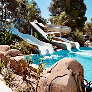 Kemp Holacamp Garrofer Sitges